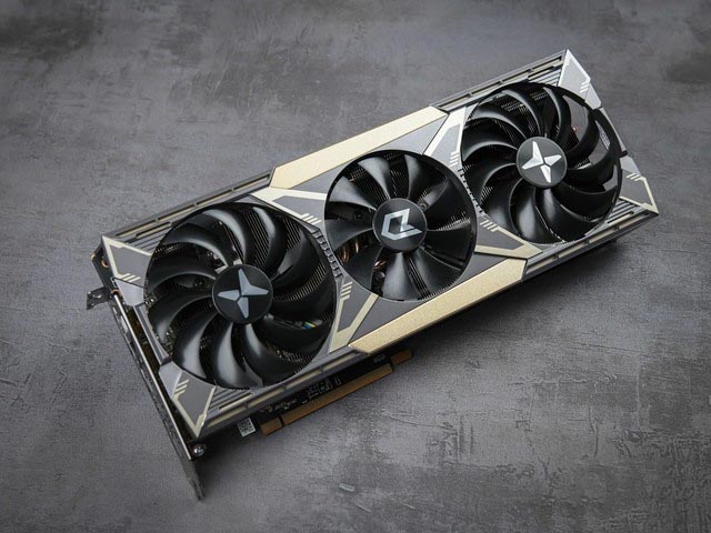 迪兰RX 56XT X战神温度实测 令人咋舌