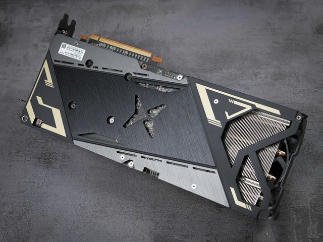 迪兰RX 56XT X战神温度实测 令人咋舌