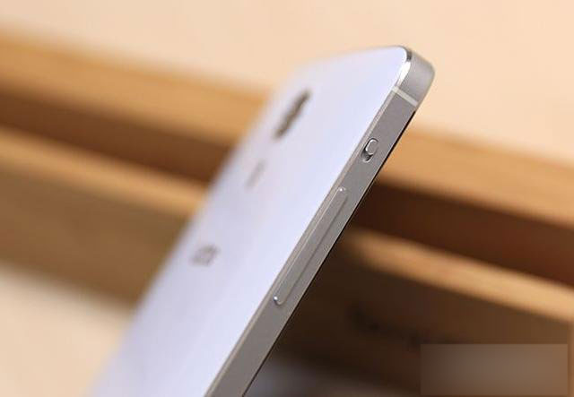 乐视手机上手：性价比不错的“有边框”手机