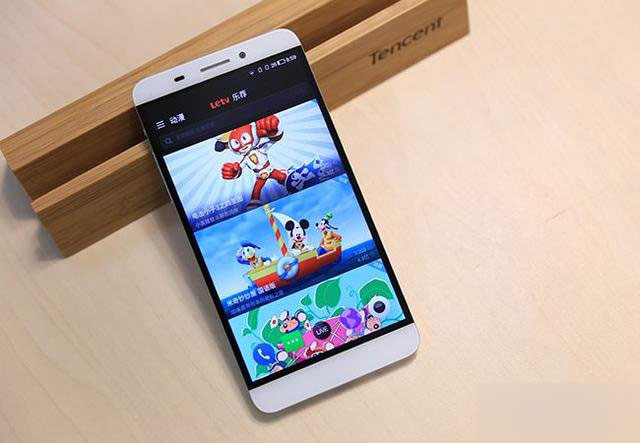 乐视手机上手：性价比不错的“有边框”手机