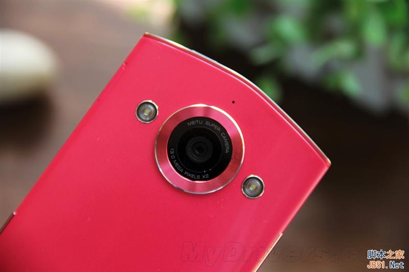 美颜效果到底如何？美图手机M4评测