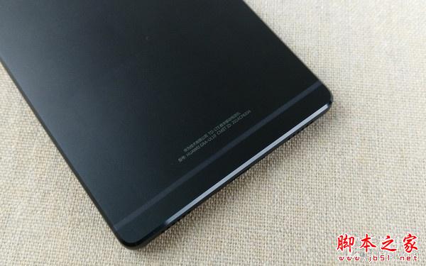 华为新旗舰P8首测 一款进步明显的新品 