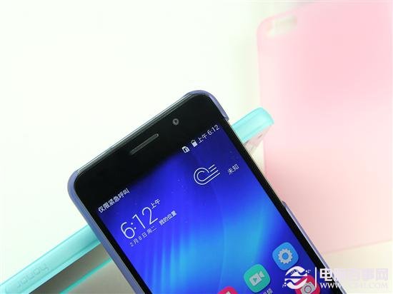 多彩的荣耀6彩壳 让这个夏天不再平淡