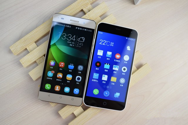 800元以下王者之争 荣耀畅玩4C对比魅蓝 