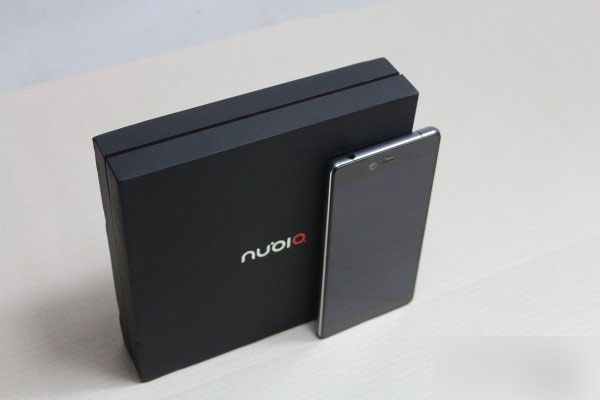 努比亚Z9 Max开箱体验评测视频