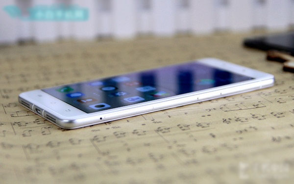 vivo X5Pro评测：裹挟黑科技的手品之美第3张图