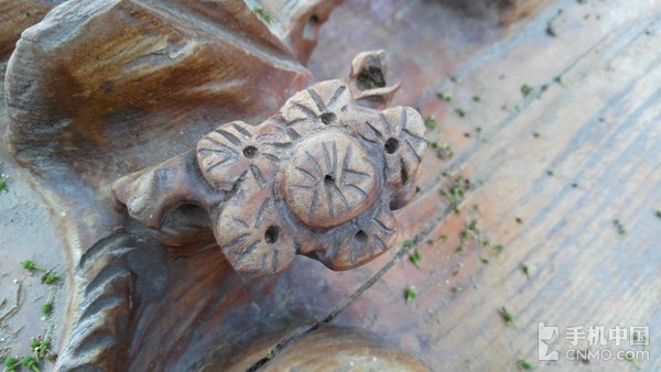 手机与卡片机结合体 联想VIBE Shot评测 