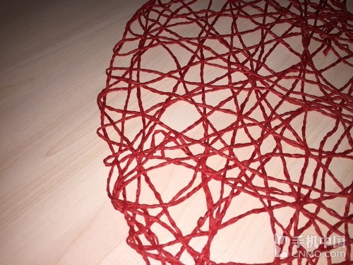 手机与卡片机结合体 联想VIBE Shot评测 