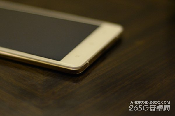 OPPO R7开箱图赏 以及简单上手评测