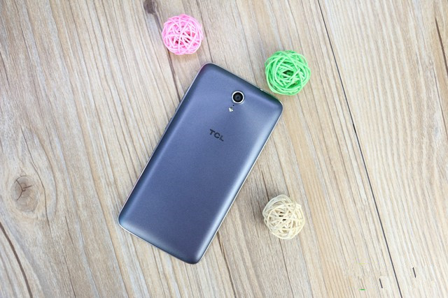 千元机性价比新贵 TCL么么哒3S全面评测 