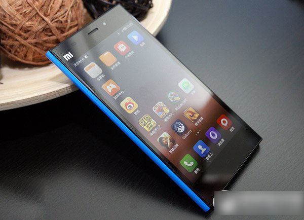 小米3自动关机后开不了机/无法开机解决方法1