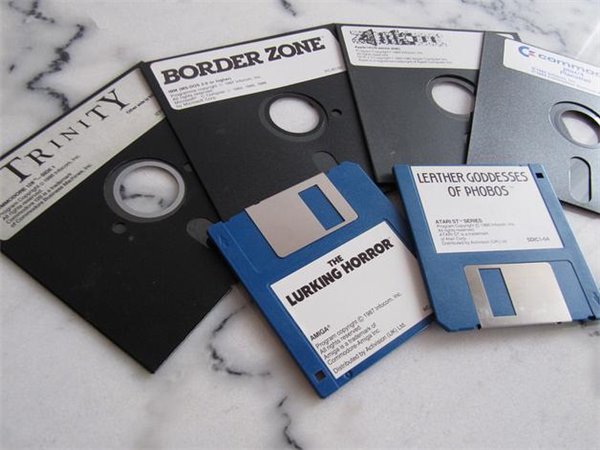 电脑硬盘分区为何是C盘？A和B盘去哪儿了？ 