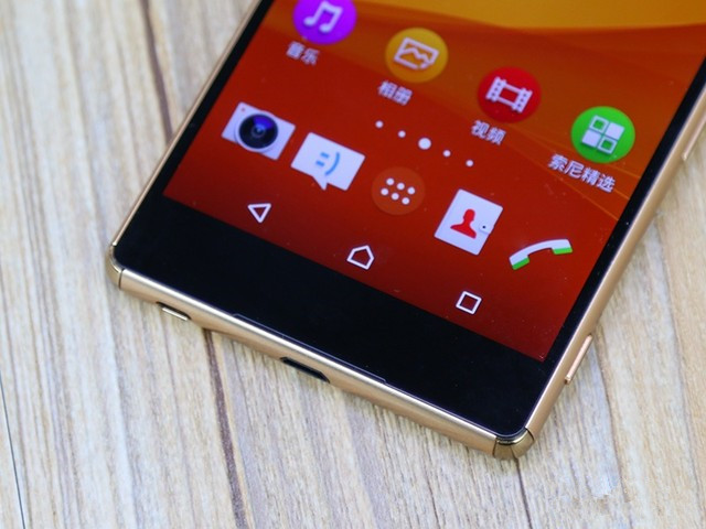 OneSony完成体 索尼Xperia Z3+ Dual评测 