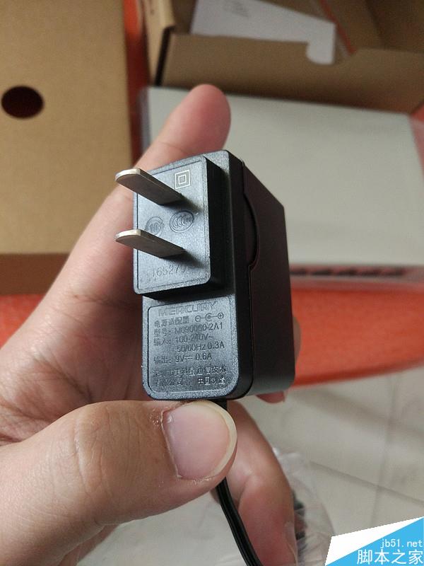 9V&nbsp;0.6A的电源适配器