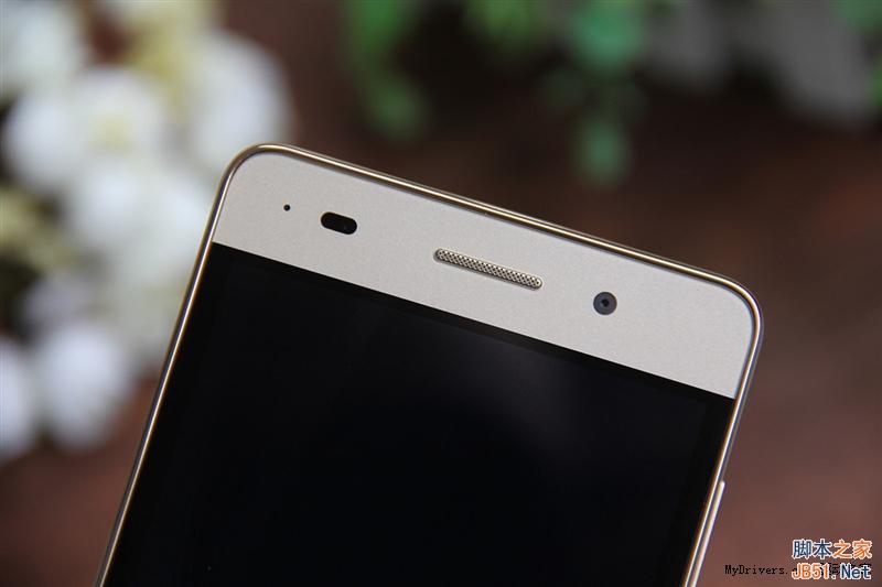 手感如锦缎 799元荣耀畅玩4C评测