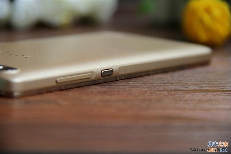 手感如锦缎 799元荣耀畅玩4C评测