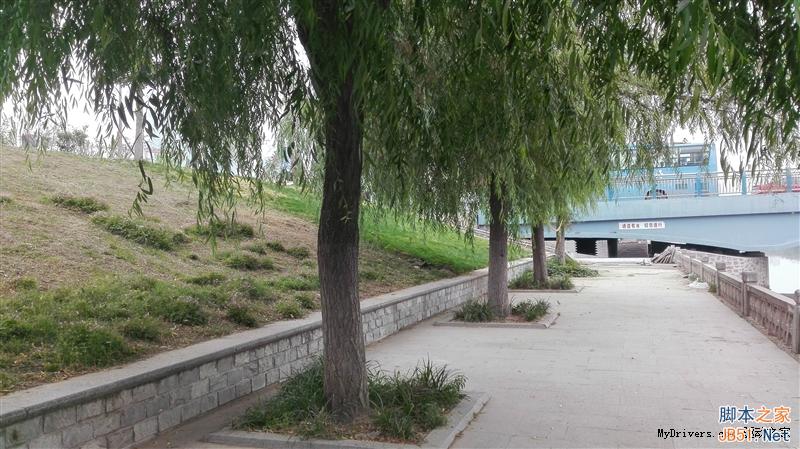 手感如锦缎 799元荣耀畅玩4C评测