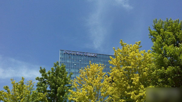 黄金斗士S8畅玩对比红米Note 谁更强？ 