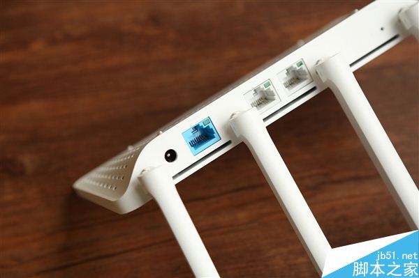 99元!小米路由器3C开箱图赏:外置四天线