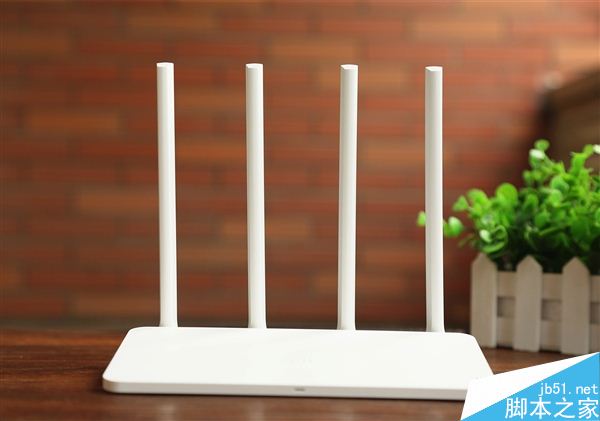 99元!小米路由器3C开箱图赏:外置四天线