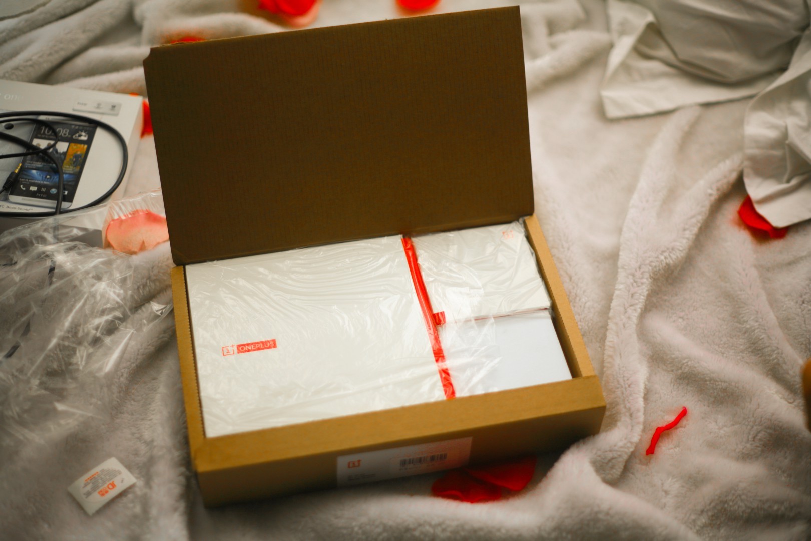 传说中的1+手机 开箱靓图！图片9