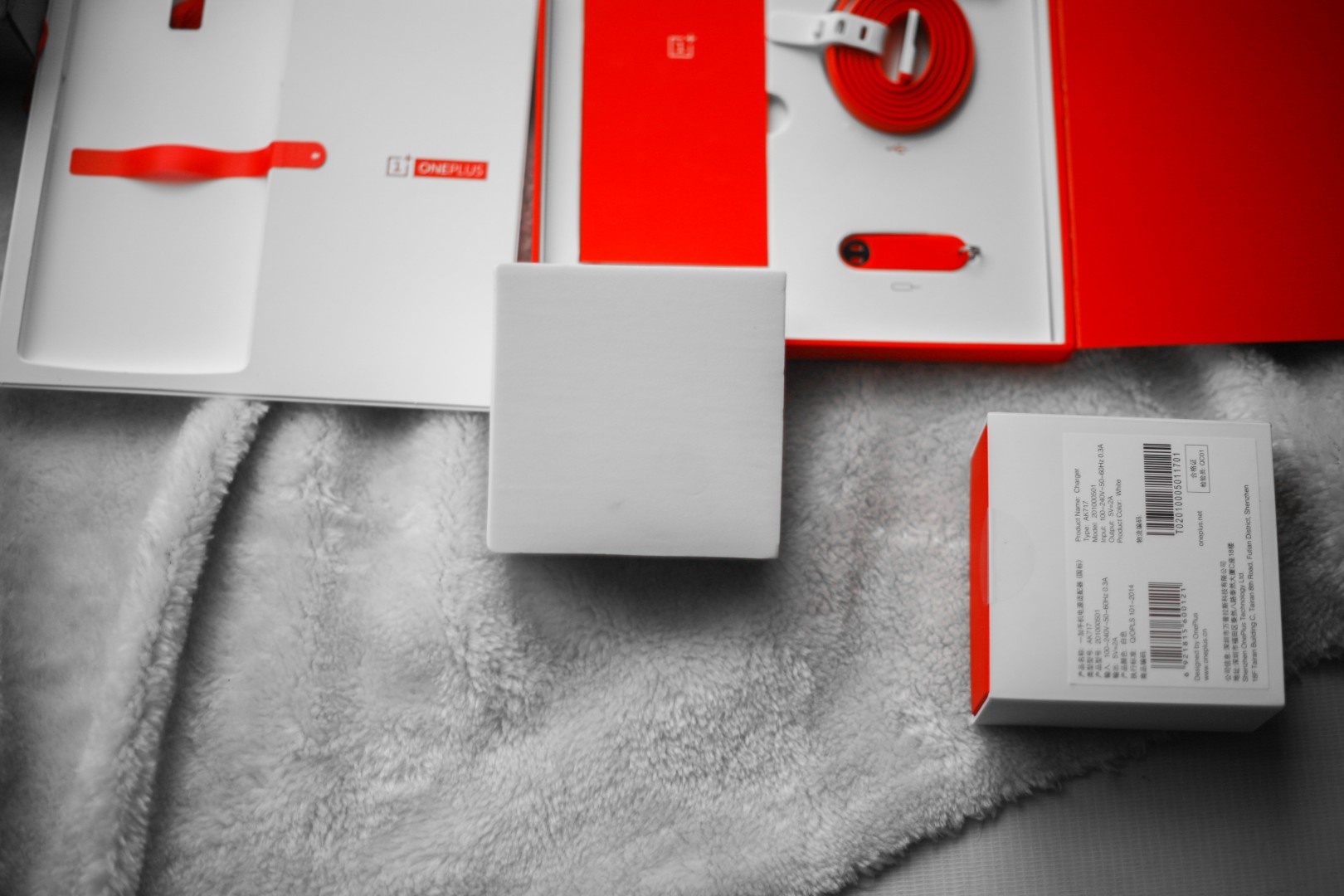 传说中的1+手机 开箱靓图！图片15