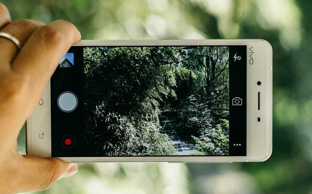 盘点当下性价比比较高的手机