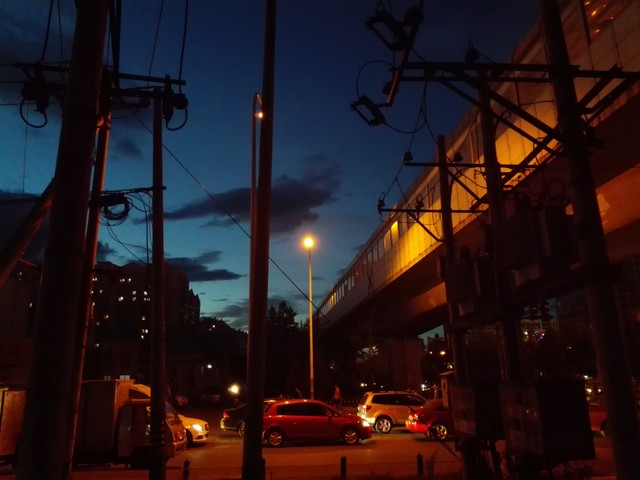 华为荣耀X2评测：7英寸巨屏 岂止于大 