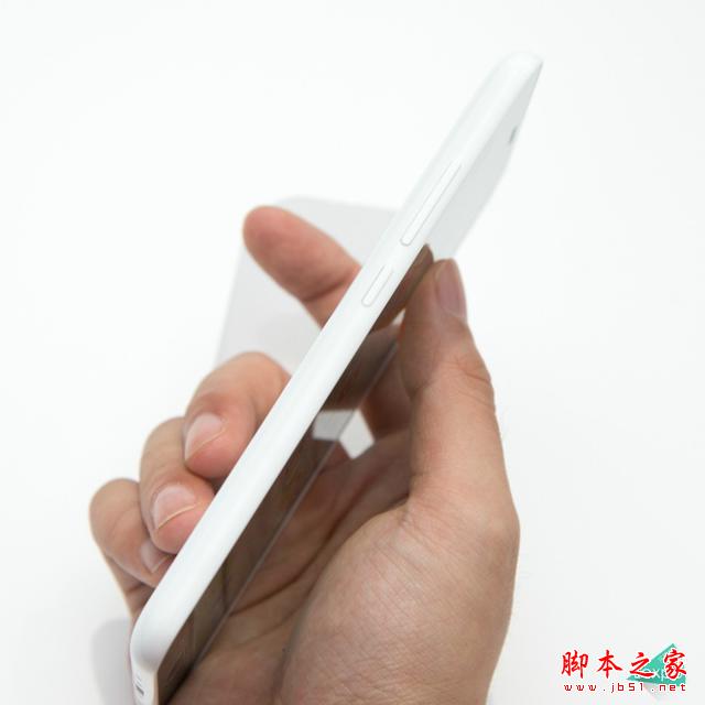 全新“mBack”键设计 魅蓝note2真机图赏