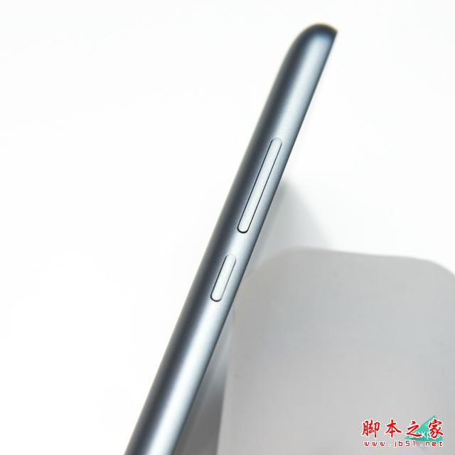 全新“mBack”键设计 魅蓝note2真机图赏