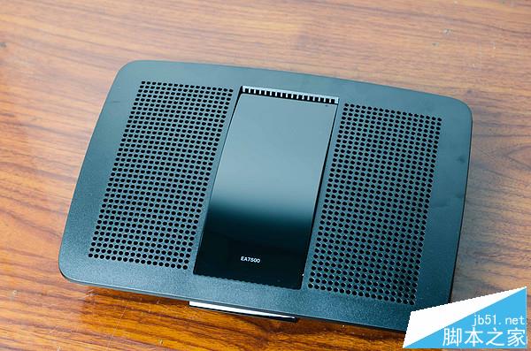 999元路由器值不值?Linksys EA7500v2 路由器 开箱评测