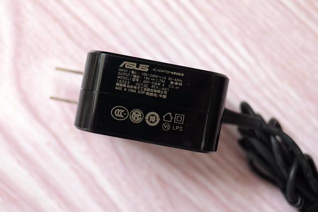 华硕 RT-AC66U B1:1750M传输速率中的实力派 华硕 RT-AC66U B1:1750M传输速率中的实力派