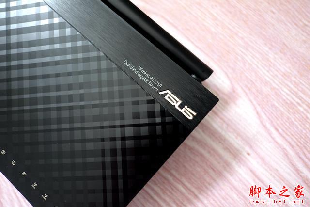 华硕 RT-AC66U B1:1750M传输速率中的实力派 华硕 RT-AC66U B1:1750M传输速率中的实力派