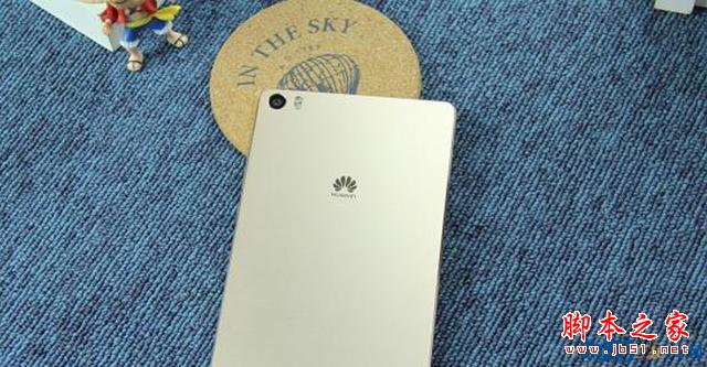 华为P8max：6.8英寸的巨屏怪兽