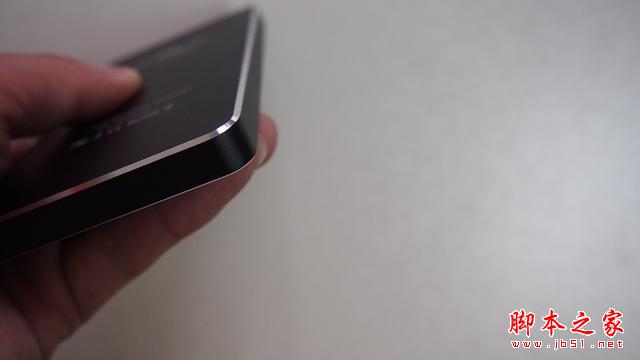 当无线充电遇到充电宝-Wipack无线充电宝体验