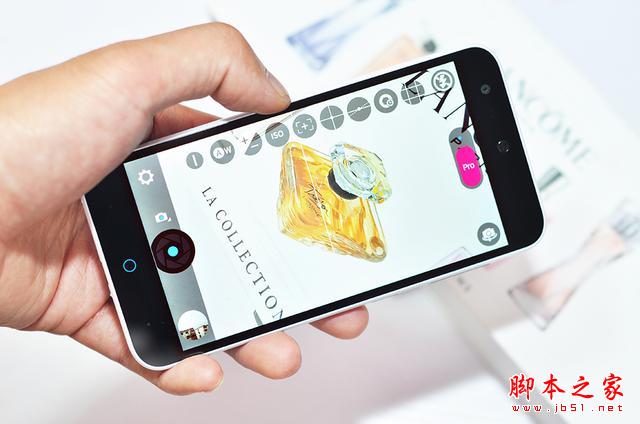 为电信用户而生撕逼魅蓝、红米2，699元中兴小鲜2简评