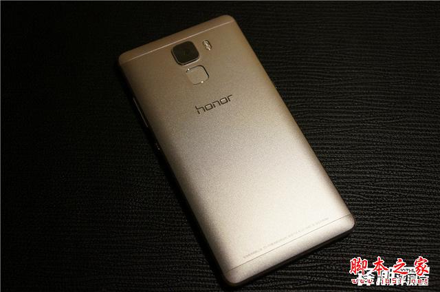 功能提升明显：华为荣耀7上手快评