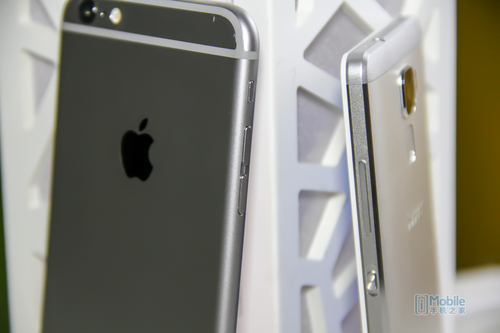 荣耀7对比iPhone 6 Plus-7