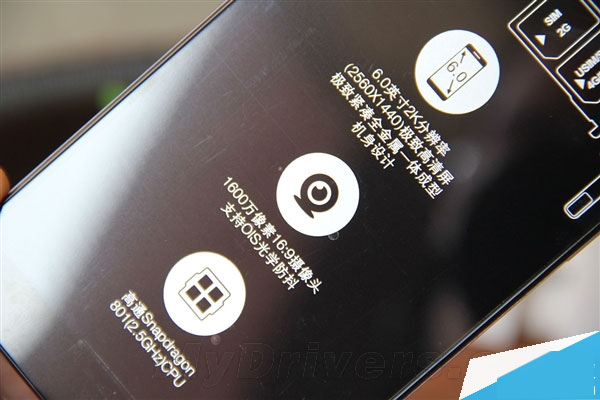 4799元怪兽？联想新旗舰Z2 Pro开箱图赏