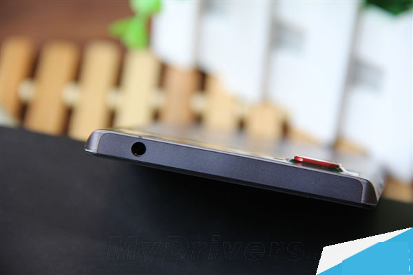 4799元怪兽？联想新旗舰Z2 Pro开箱图赏