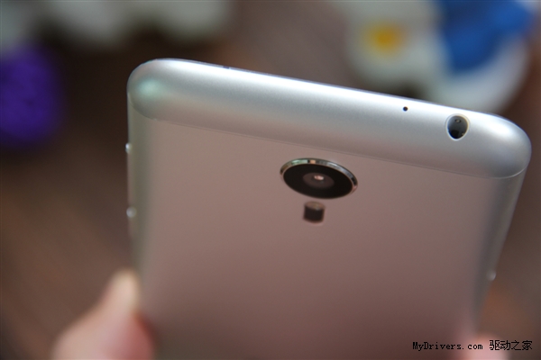 一黑一白 魅族MX5对比开箱图赏