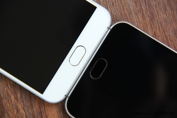 一黑一白 魅族MX5对比开箱图赏