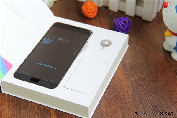 一黑一白 魅族MX5对比开箱图赏