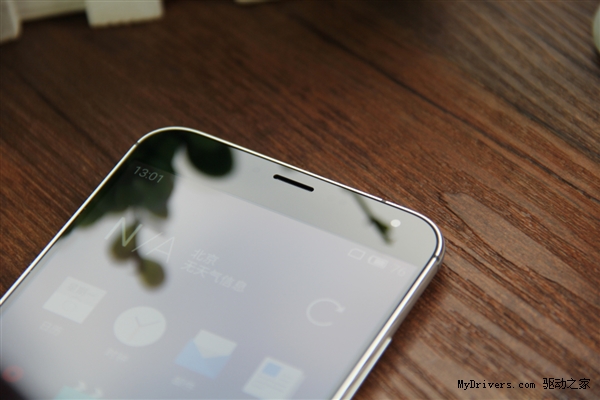 一黑一白 魅族MX5对比开箱图赏