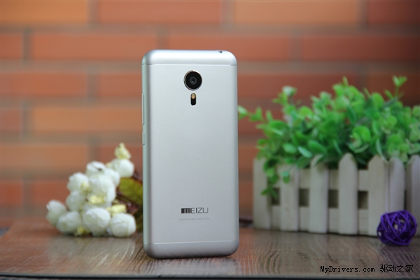 一黑一白 魅族MX5对比开箱图赏