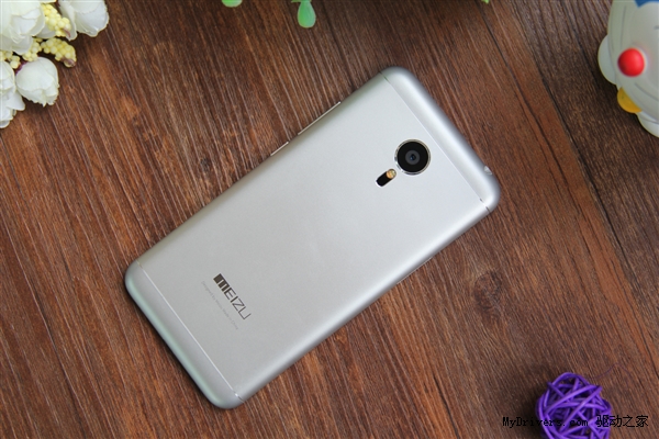 一黑一白 魅族MX5对比开箱图赏