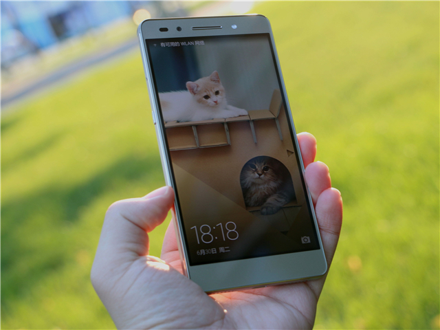 更好一点的华为荣耀，荣耀 7 真机上手玩