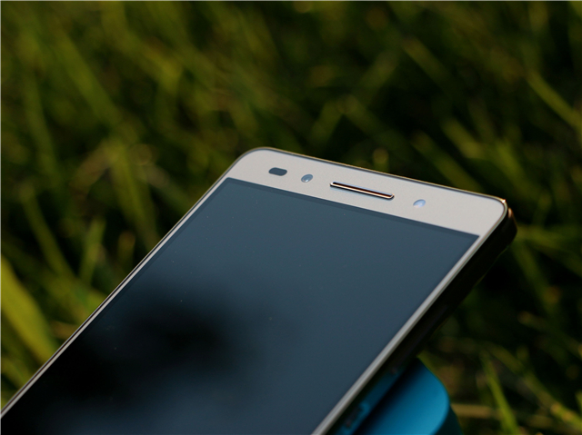 更好一点的华为荣耀，荣耀 7 真机上手玩