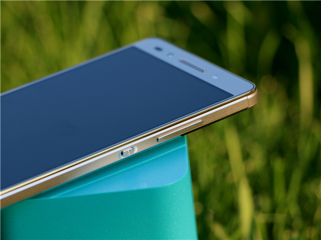 更好一点的华为荣耀，荣耀 7 真机上手玩