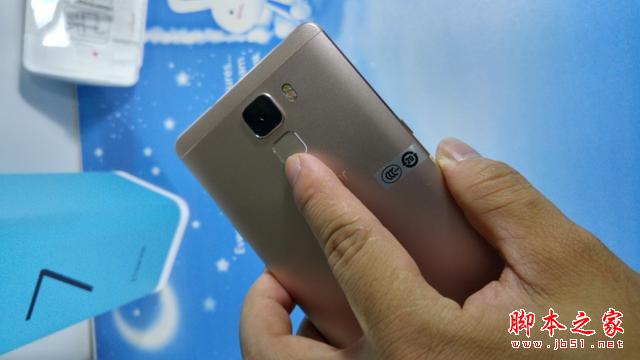 荣耀7高配版开箱